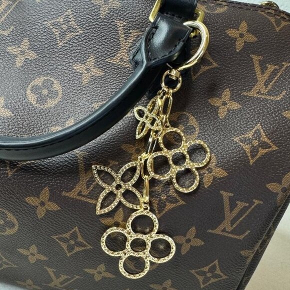 BRAND NEW GOLD Bag Charm for Designer Bags! - Picture 1 of 3